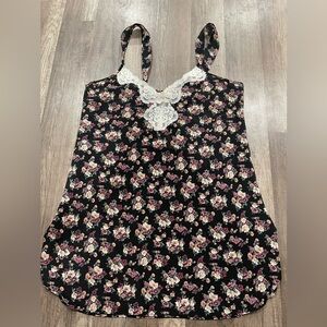 Cachet Vintage 90s cottage core ditsy lace cami floral black tapestry peasant